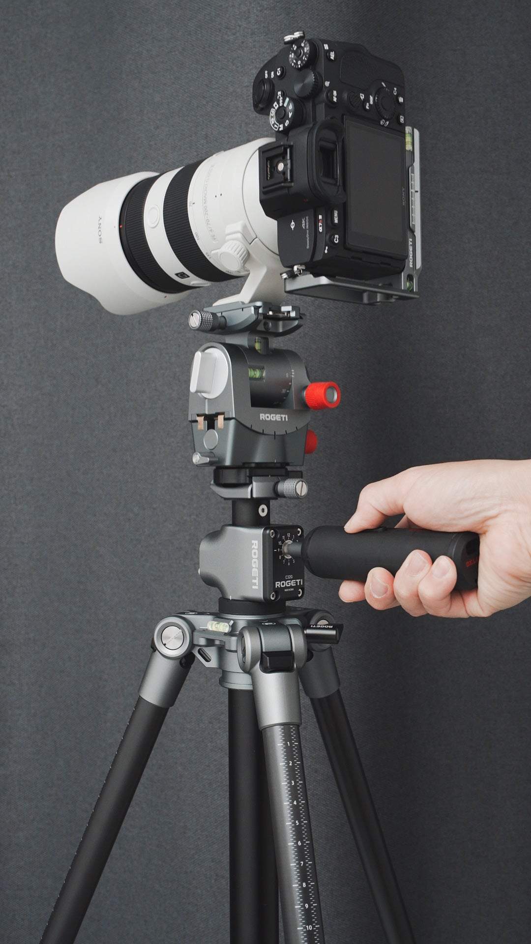 T32MAX Gear Tripod